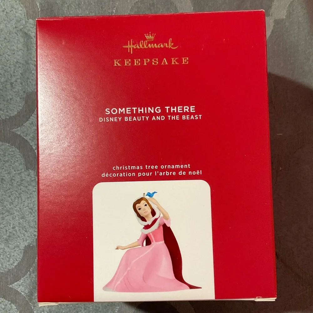 2020 Disney Beauty and the Beast Something There NIB